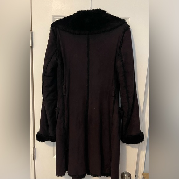 Coats - Picture 2 of 3